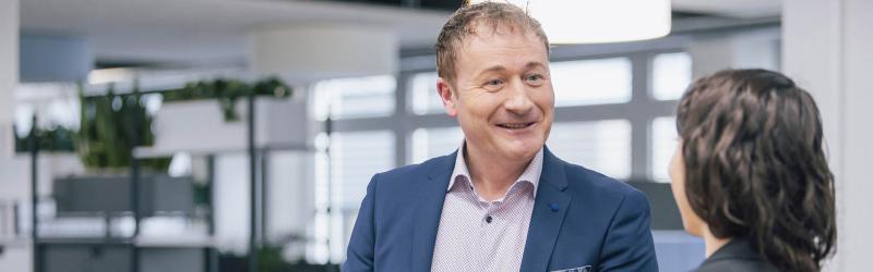 Automatisierte Prozesse - FIVE Informatik AG Automatisierte Prozesse - FIVE Informatik AG